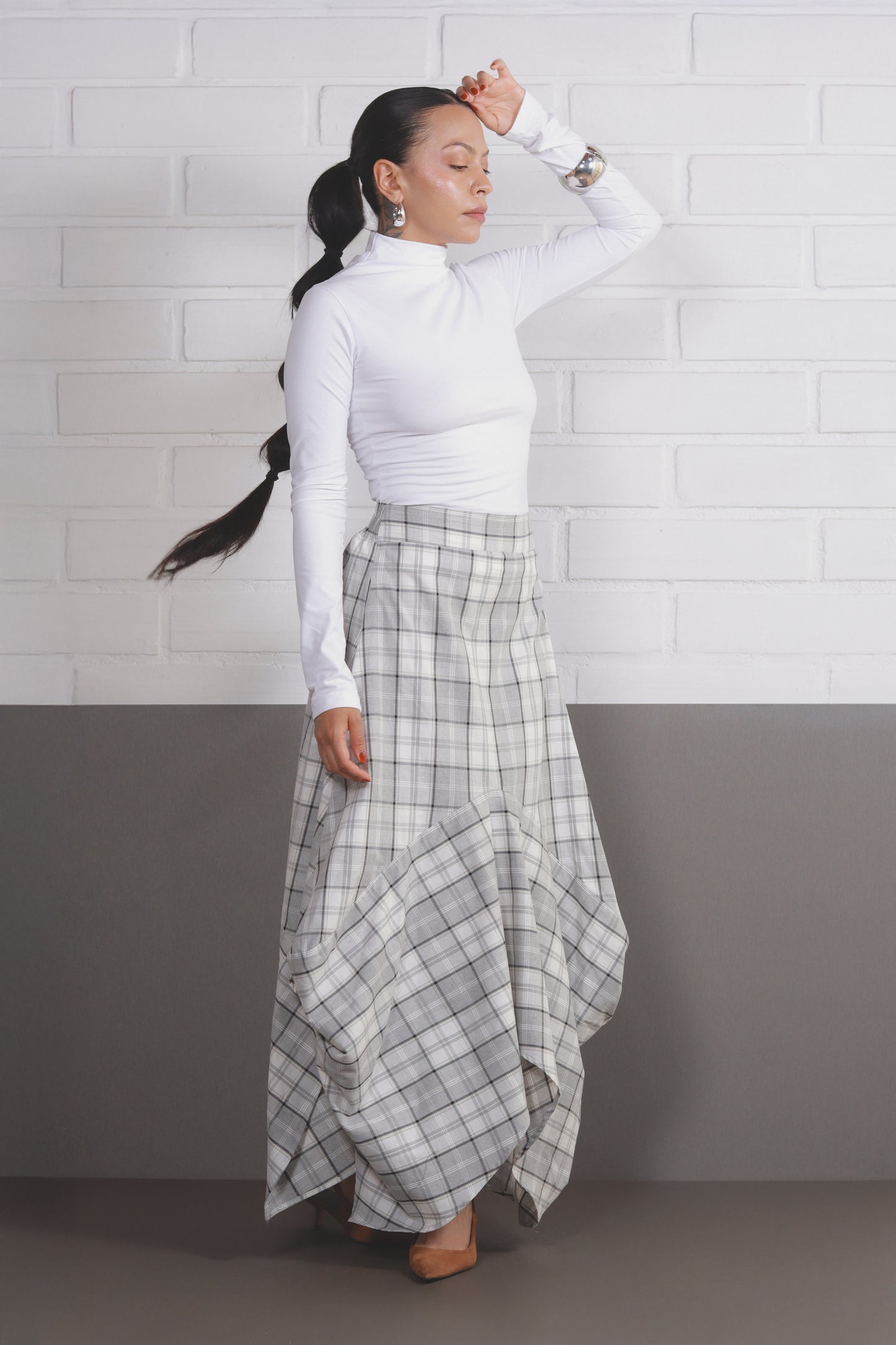 FORM ORIGAMI SKIRT