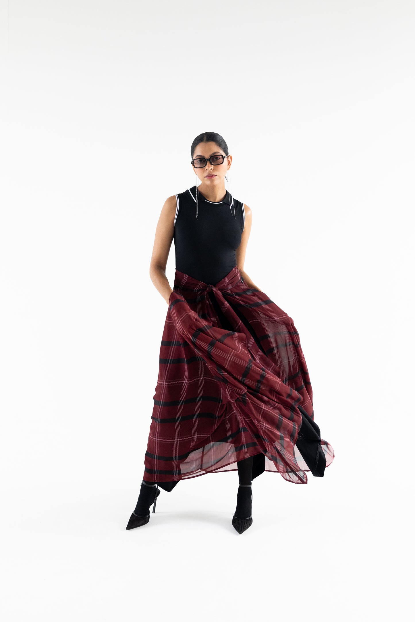 GARNET OVER SKIRT