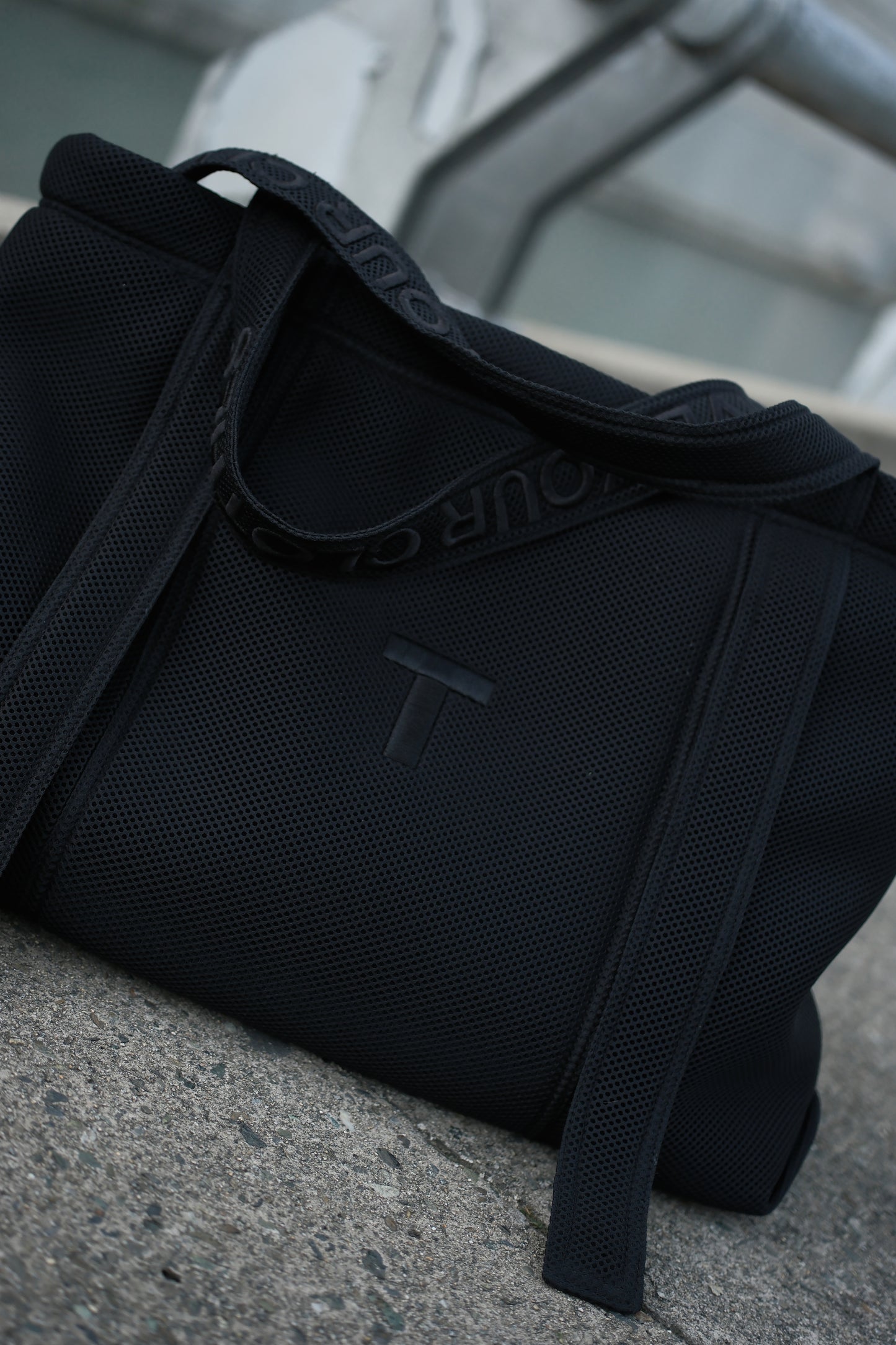 LIVE BAG