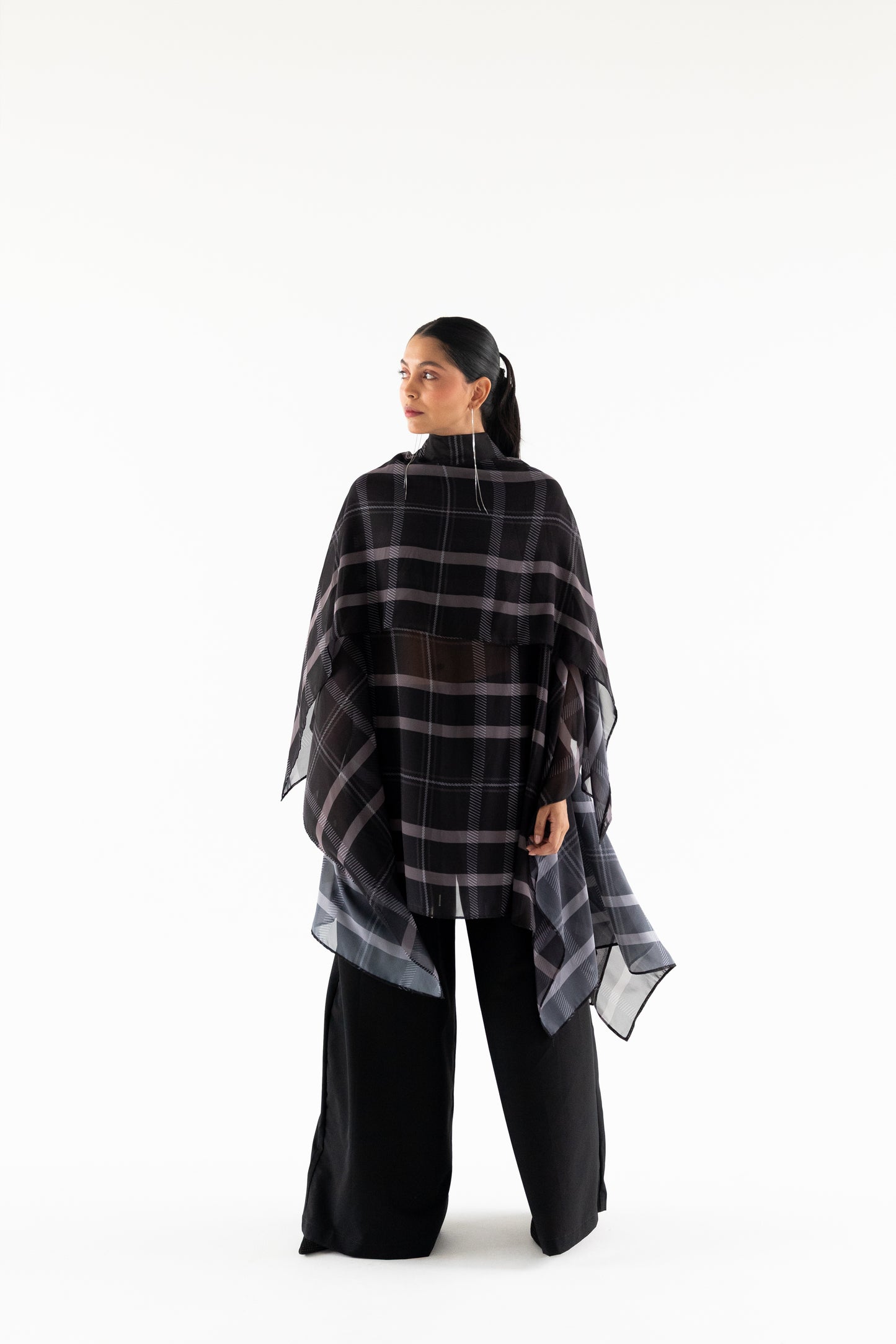 ONYX CAPE