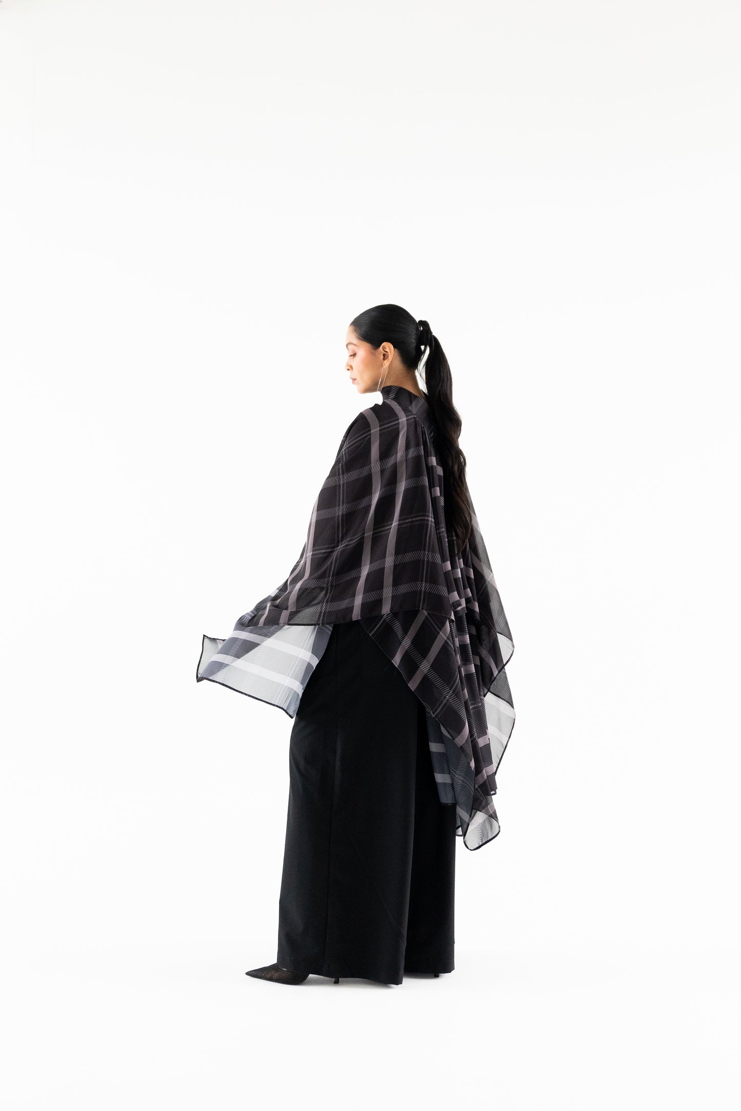ONYX CAPE