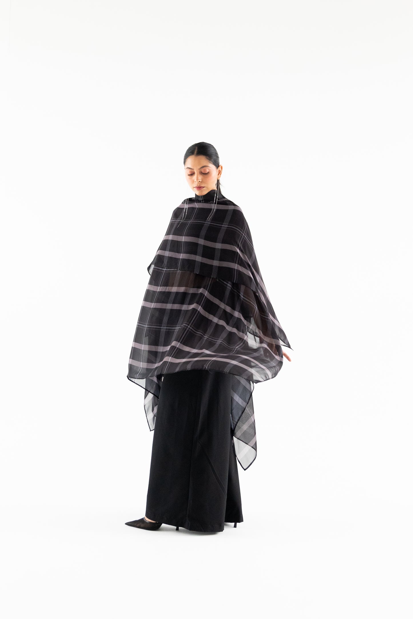 ONYX CAPE