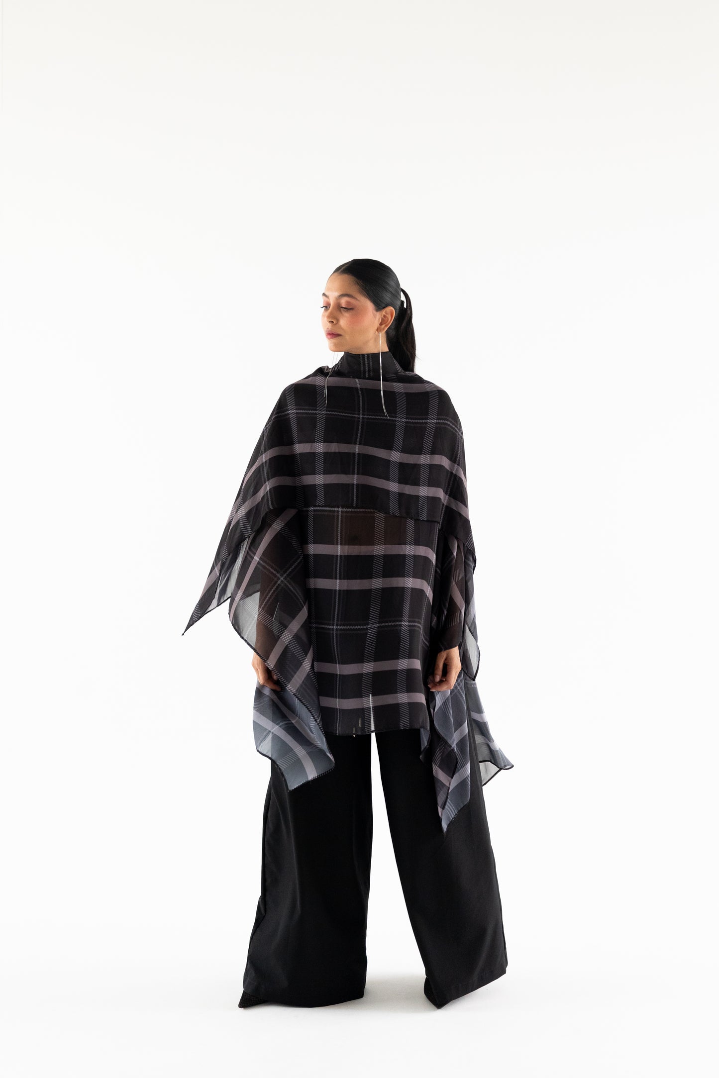 ONYX CAPE