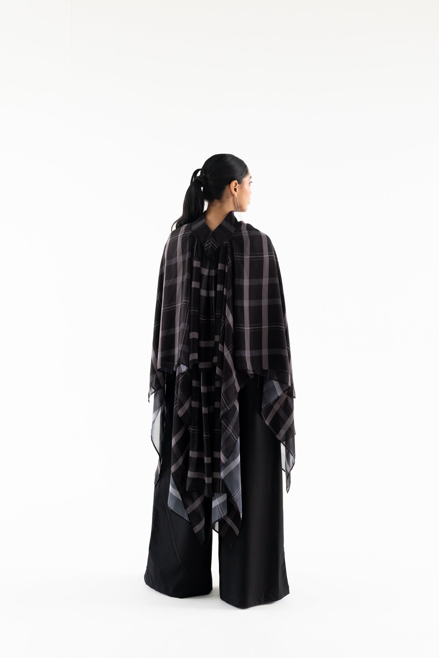 ONYX CAPE