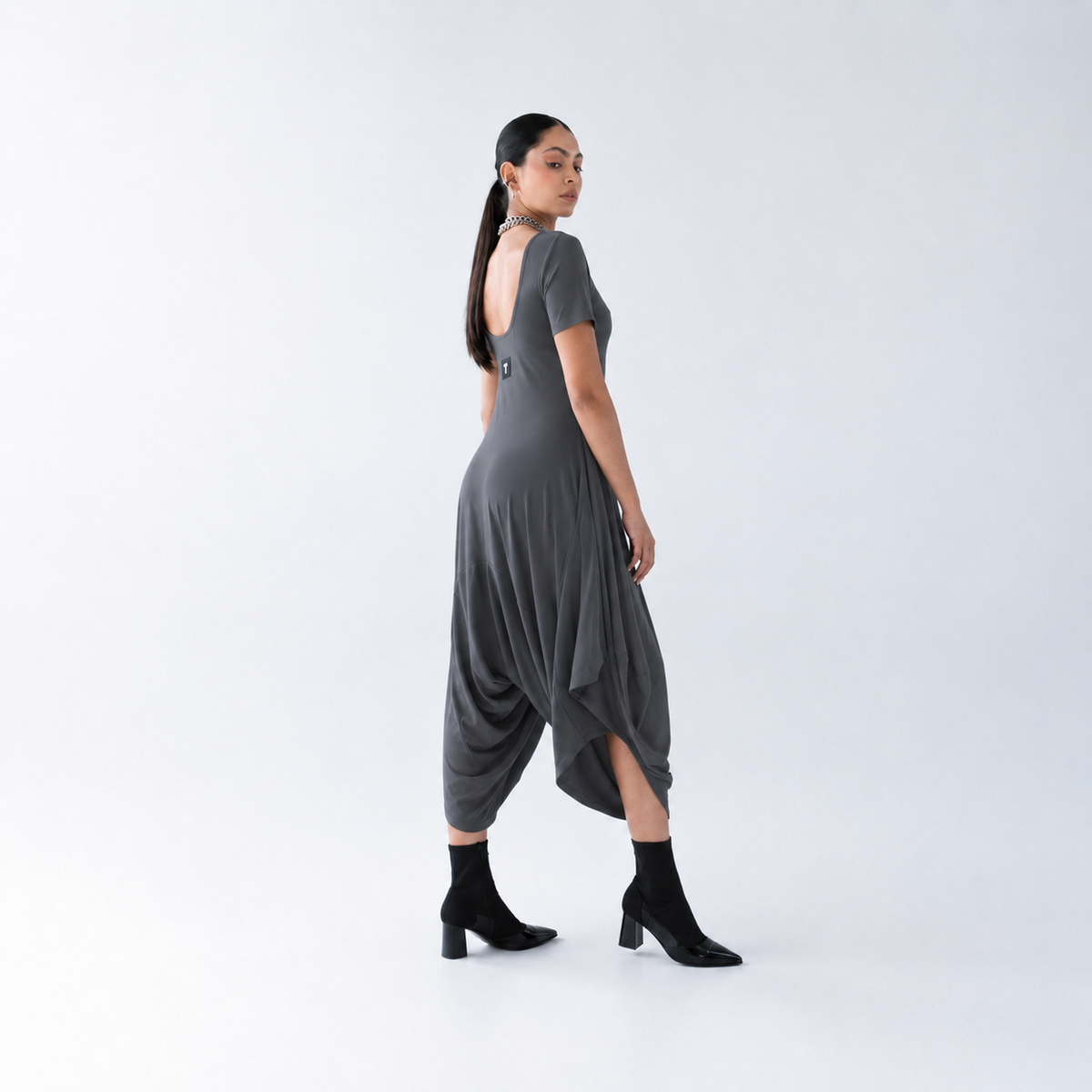 ORIGAMI JUMPSUIT SLEEVE