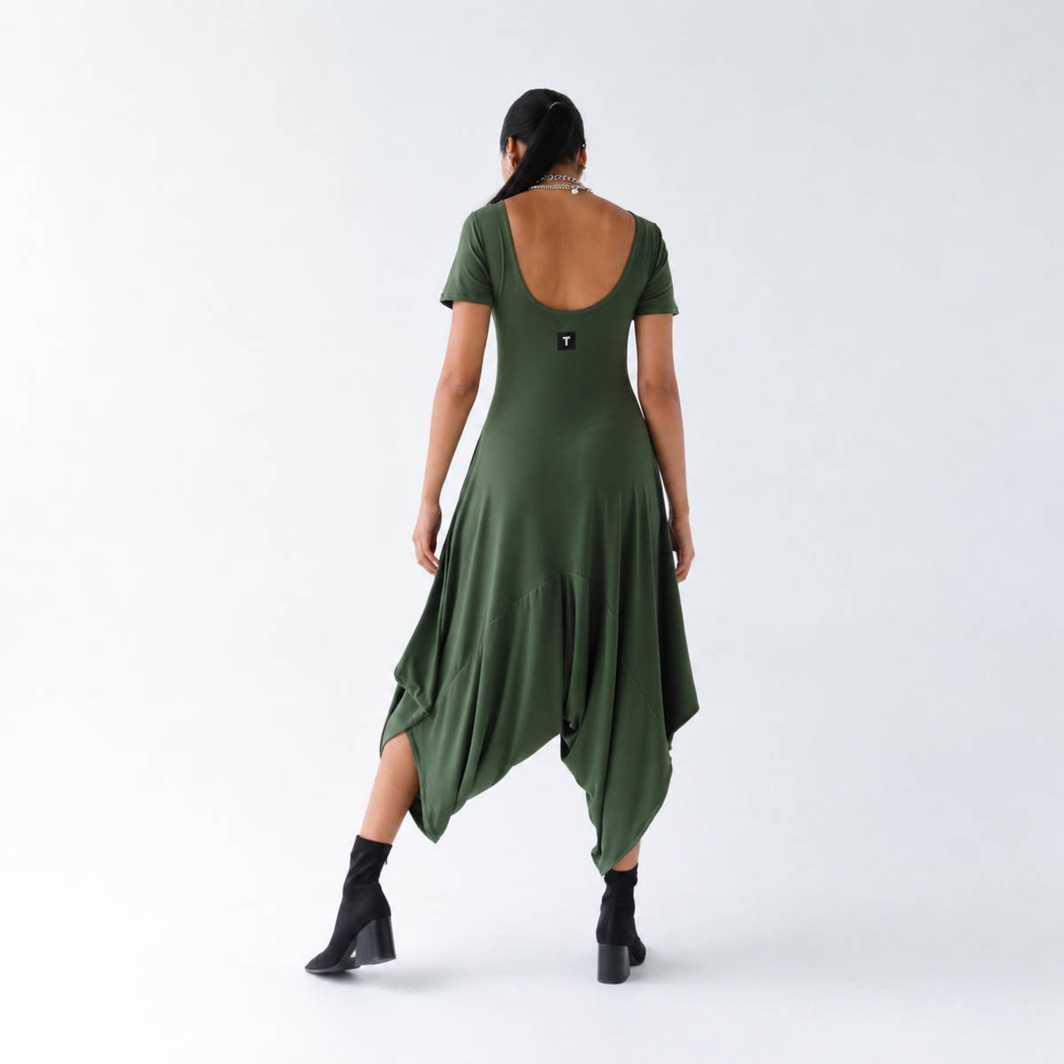 ORIGAMI JUMPSUIT SLEEVE