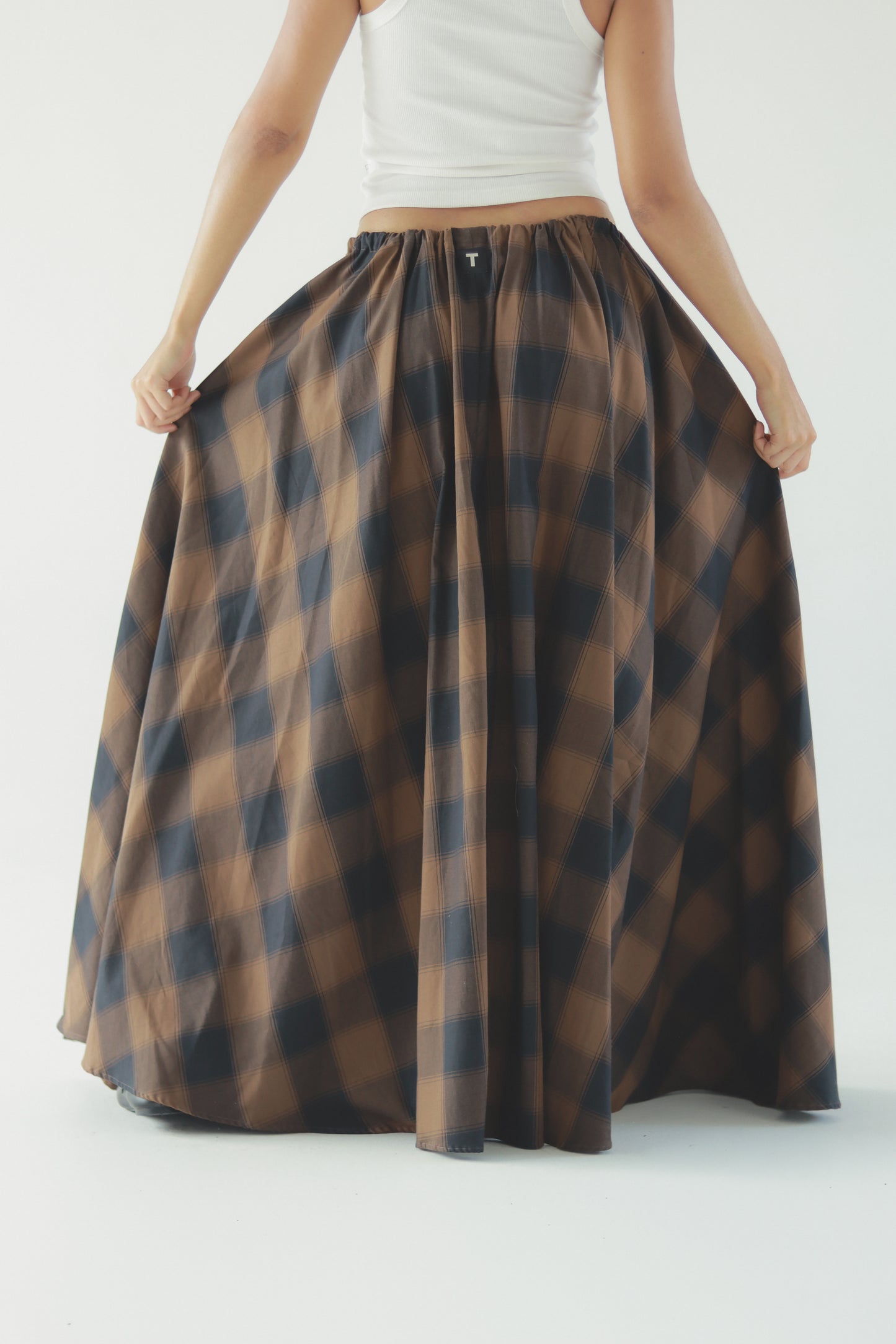 ROUND SKIRT