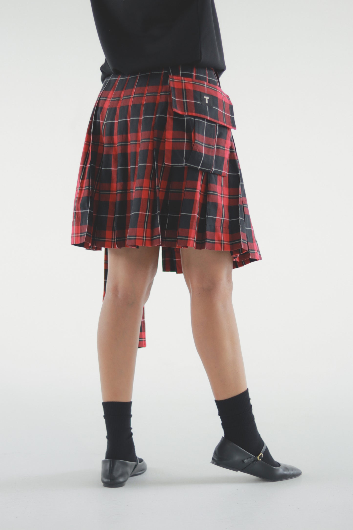 SCOTT OVER SKIRT
