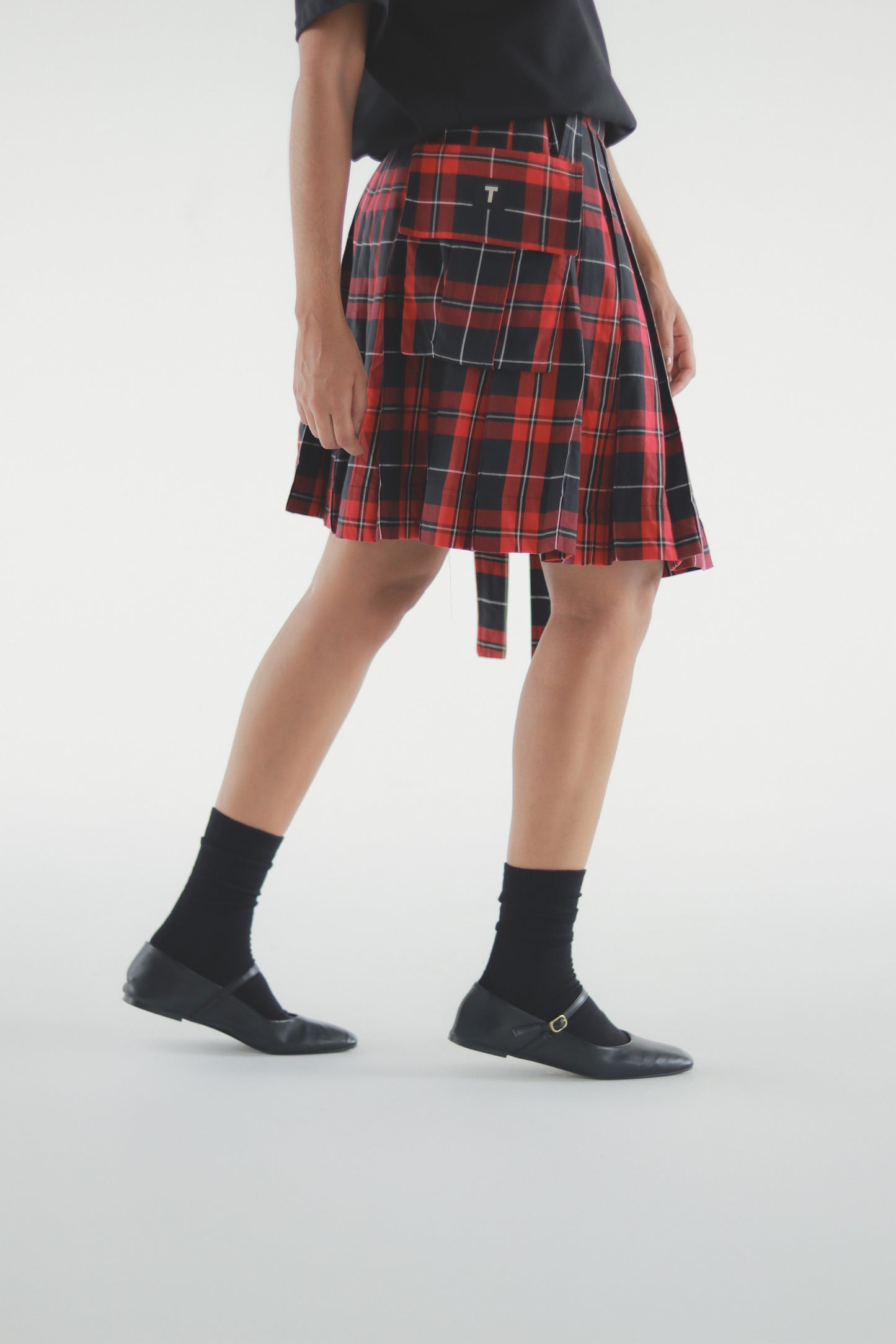 SCOTT OVER SKIRT
